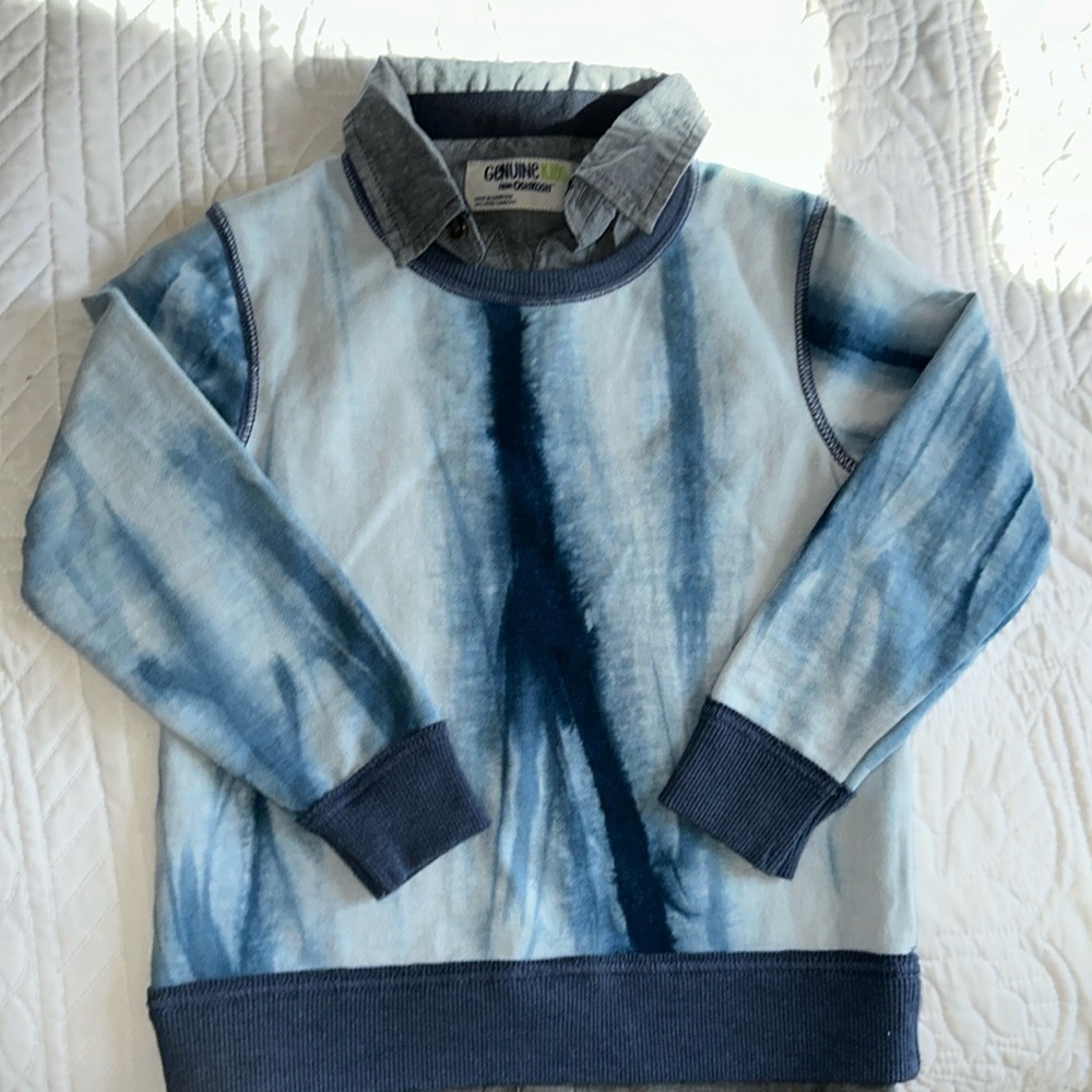 Oshkosh Boys size 5T long sleeve dress top